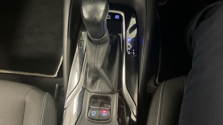 Toyota Corolla 2.0 VVT-i Hybrid Design 5dr CVT Hybrid Hatchback